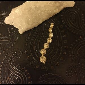 Journey pendant